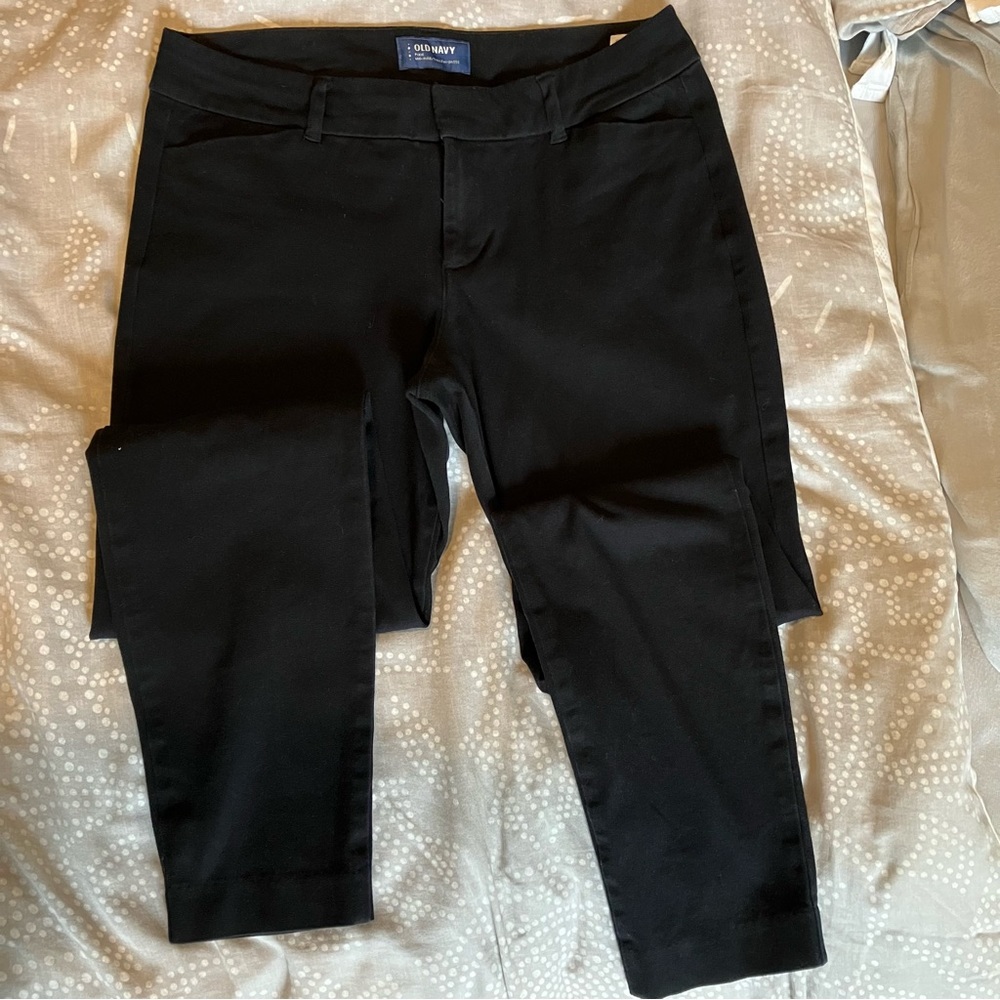 Black old navy pixie pants 8